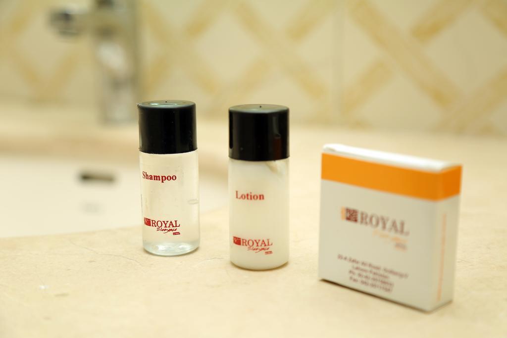 Royal Elegance Hotel Лахор Екстер'єр фото